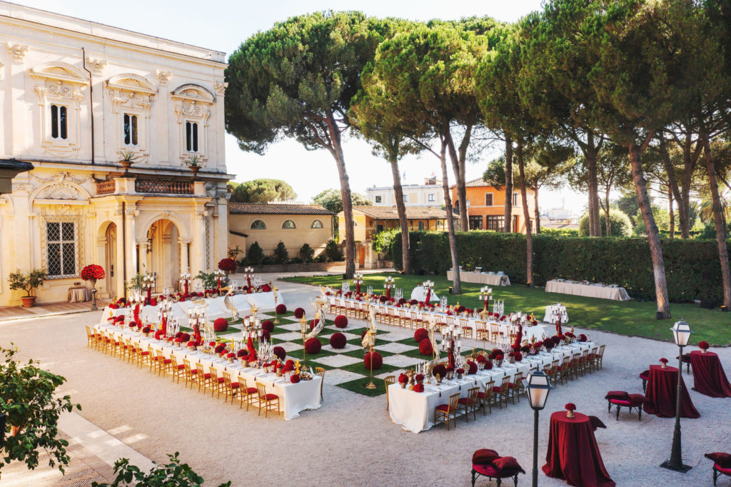 Villa Aurelia decorated in red colour for welcome dinner